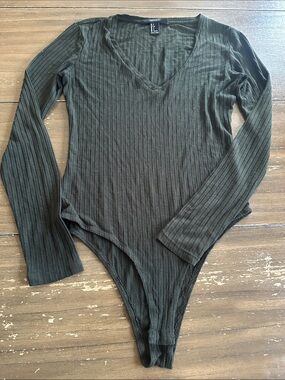 F21 bodysuit small*